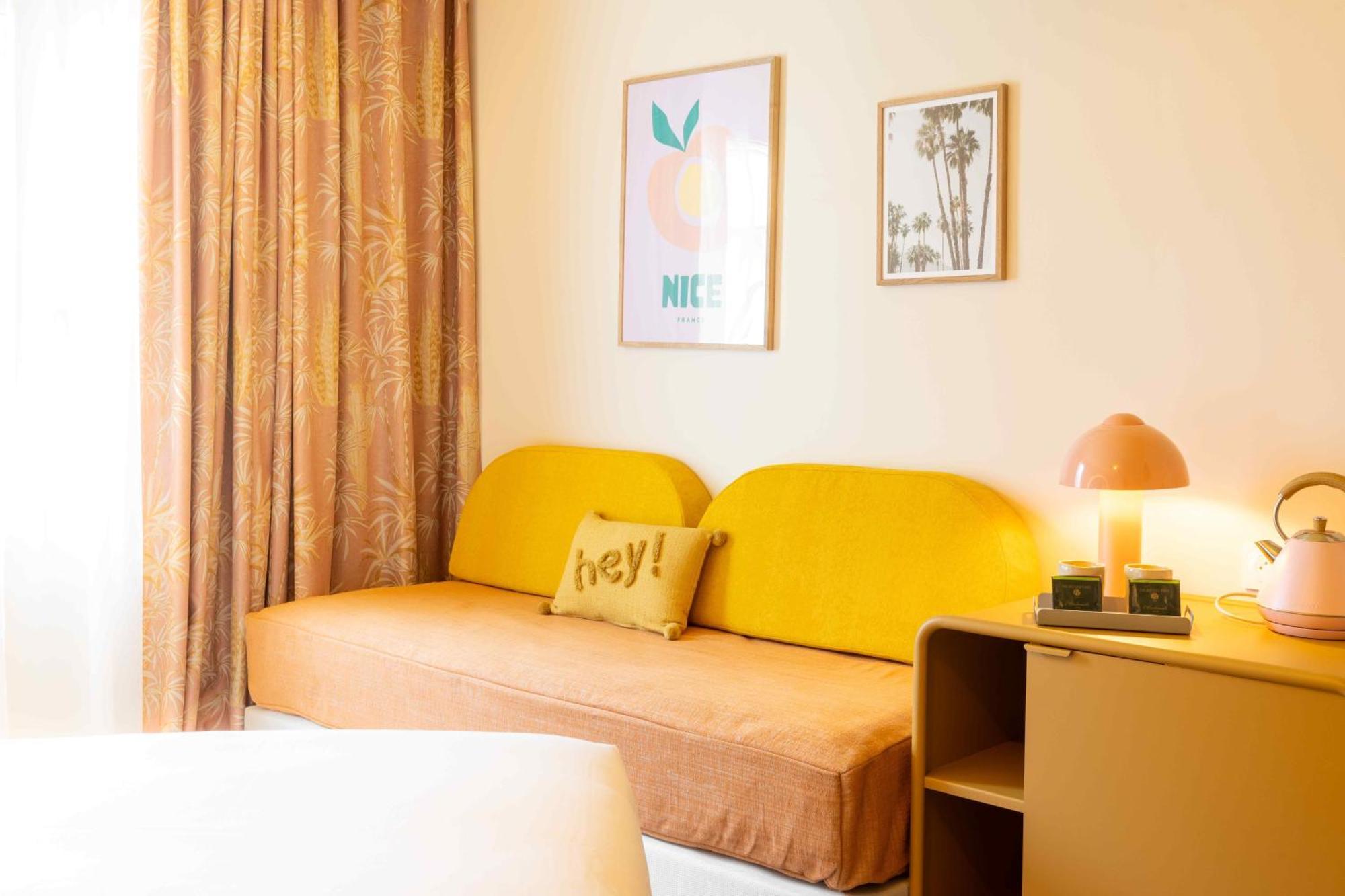 Nice Pam Hotel Fully Renovated Kültér fotó